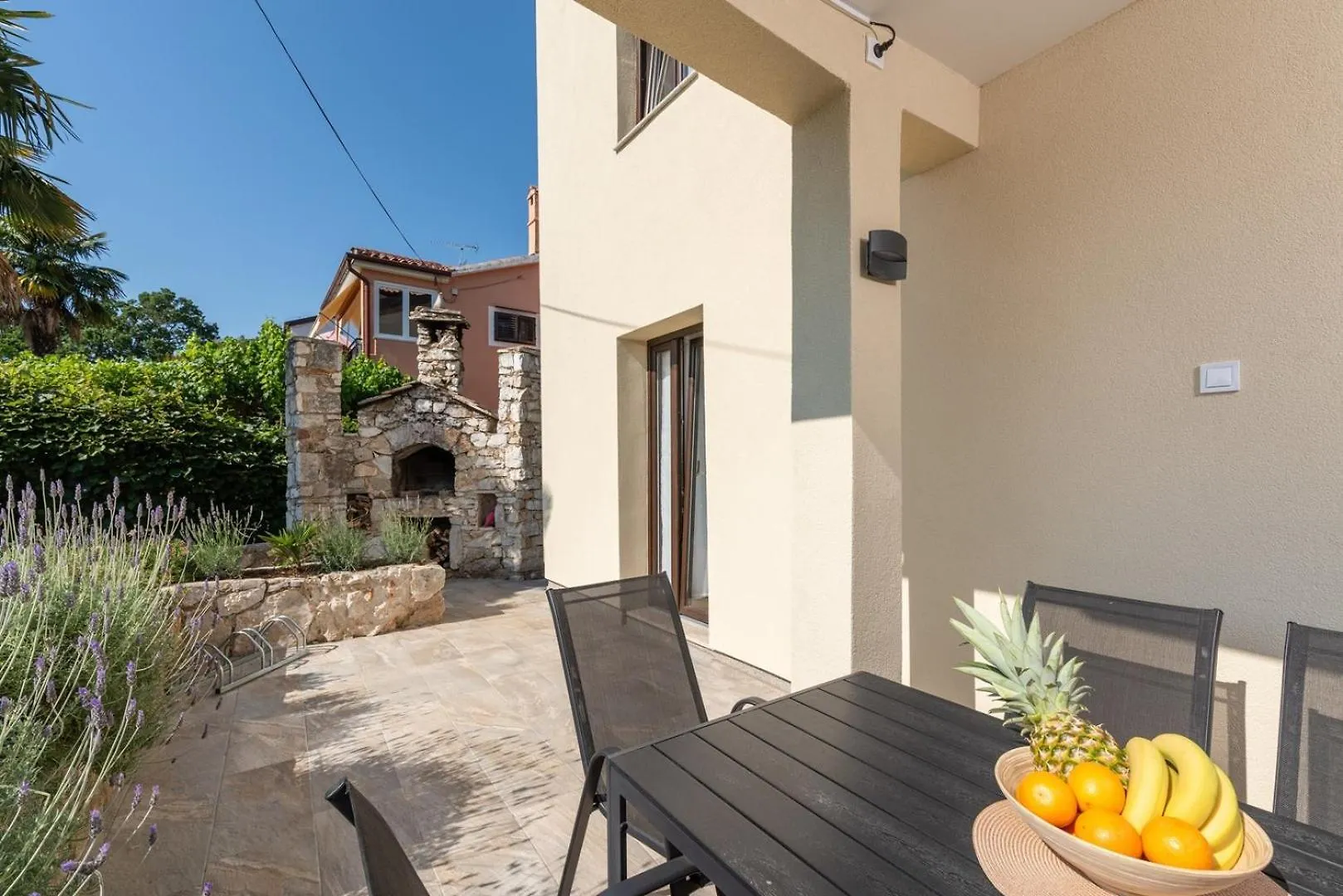 App Sandro With Common Pool Porec Guest house